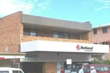 ツーリストアパートメント Baywatch   Bring Your Own Linen