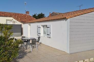 游客公寓 Charmante Maison Rénovée Avec Jardin Commun, Proche Plage Et Commerces, Idéale Pour 2 Personnes Fr