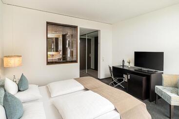 Angel S   Das Hotel Am Golfpark