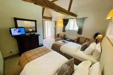 Hotel Halfway Bridge