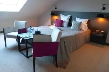 בית מלון כפרי L Aubinière Hôtel Restaurant & Spa