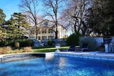 Hotelli Manoir Le Roure