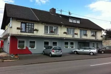 Отель Restaurant Bürgerstuben