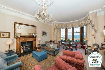 Apartamenty turystyczne Dhucraig, 48 The Scores