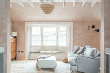 Appartements touristiques The Margate Galley