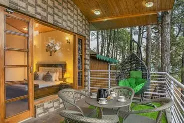 Turistihuoneistot The Sparkal Mansion I Pvt Villa I Open Air Lawn I Bonfire I Serviced Villa I By Exotic Stays