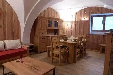 Turist apartmanları Appartement De Charme Chalet Jacky Suréquipé à 300m Des Pistes Et Du Centre Village