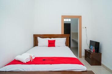 Otel Reddoorz Syariah @ Jalan Tingang Palangkaraya