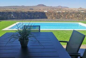 Tourist flats Villa Los Volcanes