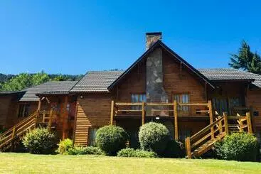 هتل آپارتمان Cabañas Chapelco
