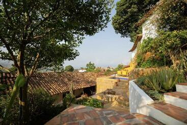 ツーリストアパートメント Macaregua Vila