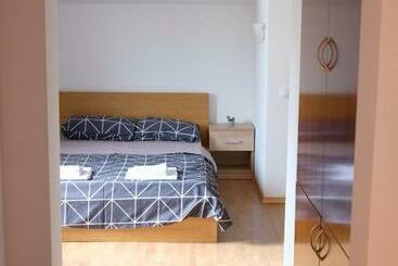 Turista apartmanok Teo