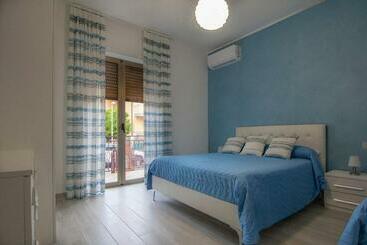 דירות לתיירים Casa Vacanze Da Emiliano