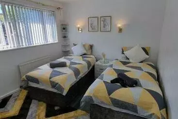 ペンション Glamorous Room With Wifi And Netflix