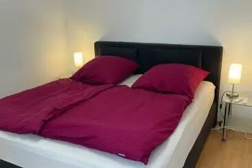 ツーリストアパートメント Zimmer Im Herzen Von Durlach