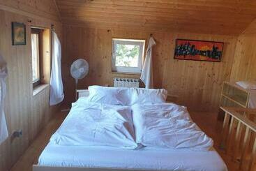 Turistihuoneistot Homestay Sleepy Traveler