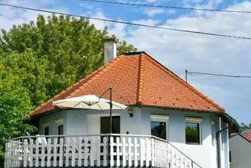 Apartamenty turystyczne Gemenc Vendégház Baja