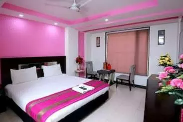 Hotelli Royal Classic By Wb Inn