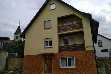 Apartamentos turísticos Ferienwohnung Am Bach