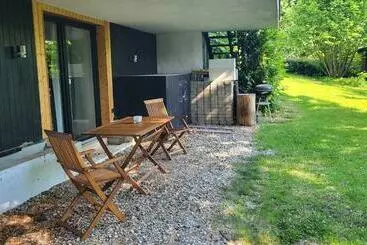 ツーリストアパートメント Ferienwohnung Burgstraße