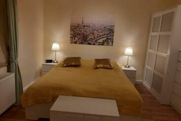 شقق خاصة سياحية Schöne Ferienwohnung Mit Balkon Und Garten