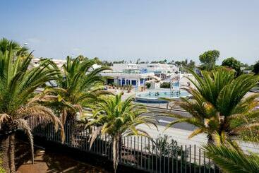 דירות לתיירים Santa Ana L16 Balcon And Terrace