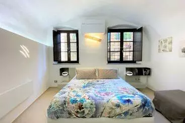 آپارتمان‌های توریست‌ها Violante House Appartamento Siena