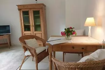 ツーリストアパートメント Ferienwohnung Rodenberg