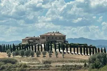 Turistihuoneistot Podere Le Volpaie   Arancia