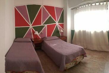 آپارتمان‌های توریست‌ها Punto Facultad Blue Venta