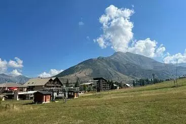 Turistihuoneistot Le Sapet