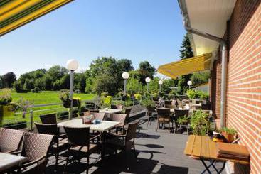 Hotel Tiptop An Der Seepromenade