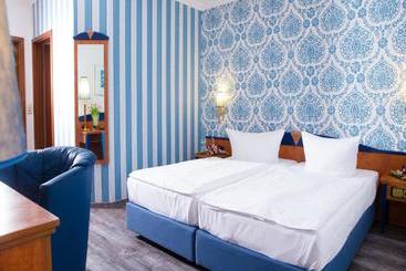 فندق Pension Weinberg Güstrow