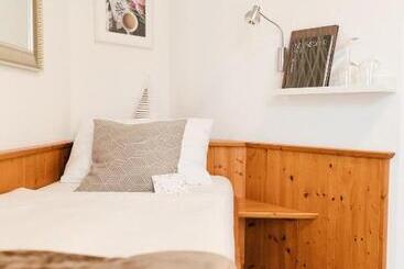 膳宿费 Das Stadthaus