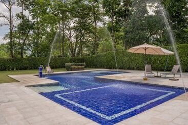 هتل Palo Grande Cf Pereira