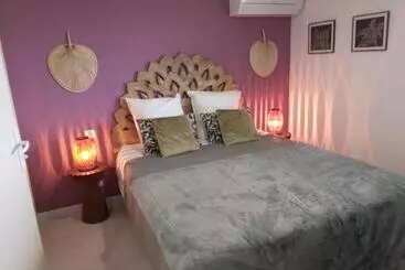 Bed and Breakfast Le Spot 577- Adults Only