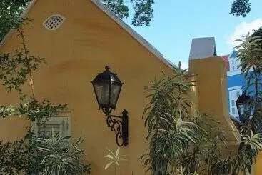 Hotelli Kura Botanica