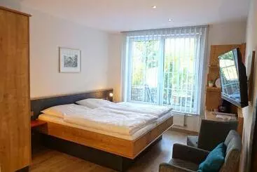 Aamiaismajoitus (B&B) Ferienweingut Benedikt Nilles