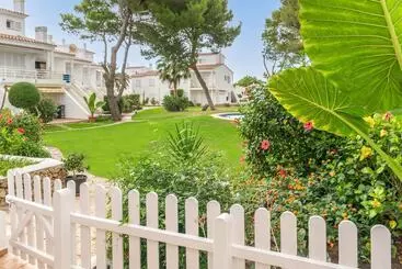 ツーリストアパートメント Edisol 29  Villa Pilar 2