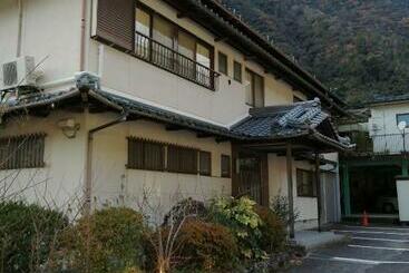 Отель そらやまゲストハウス Sorayama Guesthouse