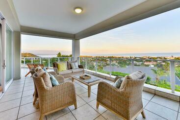 مبيت وإفطار Plettenberg View