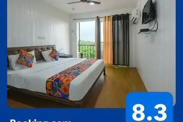 Hôtel Fabexpress Vincy Palace, Mandrem Beach