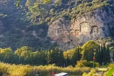 Zakkum Pansiyon