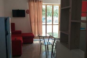 Apartamenty turystyczne Caulonia Mare