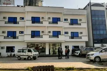 Adarsh Palace By Geetanjali Group Of Hotels