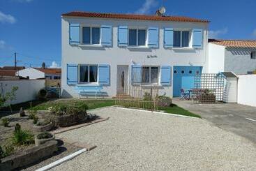 مبيت وإفطار Les Crevettes