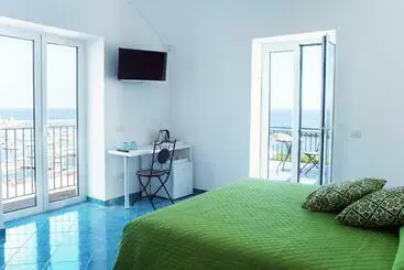 Bed and Breakfast Punta Lingua Relais   Room 2 Sunset Terrace