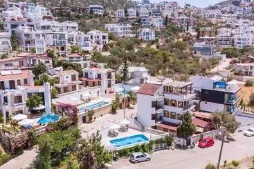 هتل آپارتمان Kuluhana Hotel & Villas Kalkan