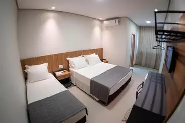 ホテル Du Valle   Salinas   Mg