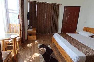 Hotel Raahi Cottages Mukteshwar